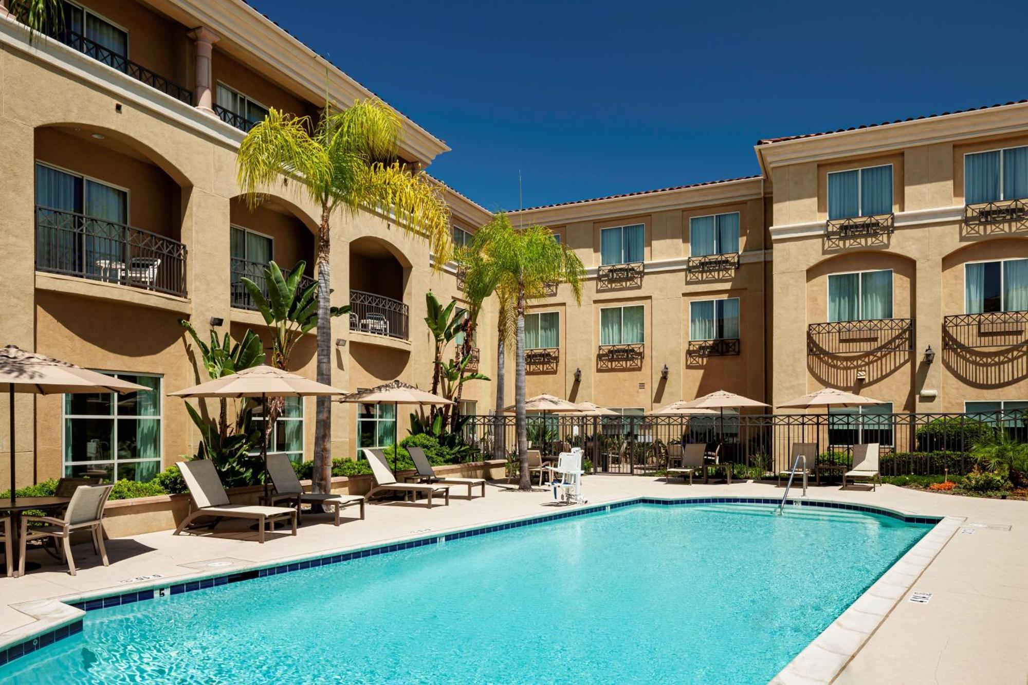 Hilton Garden Inn San Diego/Rancho Bernardo Poway Exterior foto